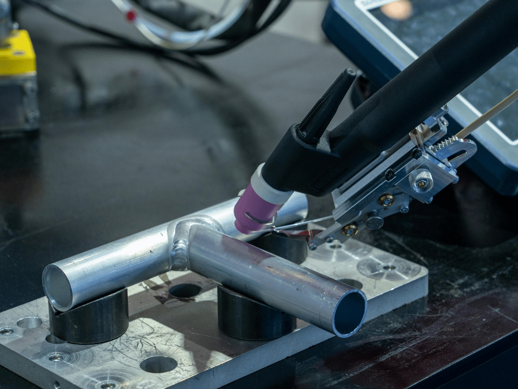 Aluminium Fabrication Singapore: Gates, Glass & Metal What can be custom-fabricated from aluminium?
